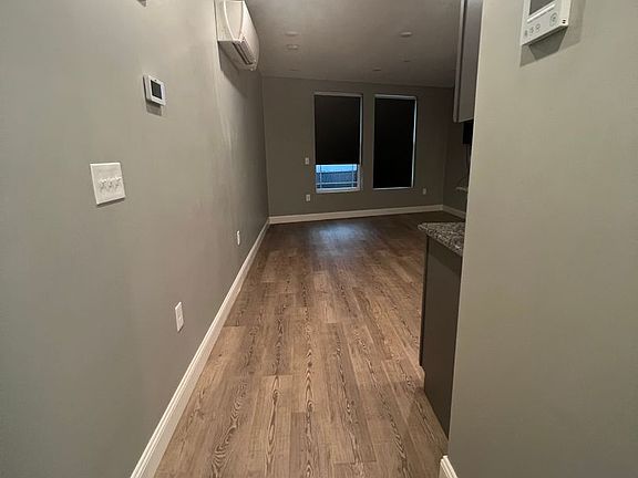 4th image of 14 Yeamans St #309