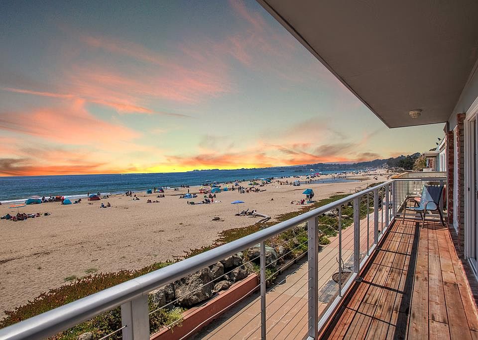 1st image of 222 Beach Dr