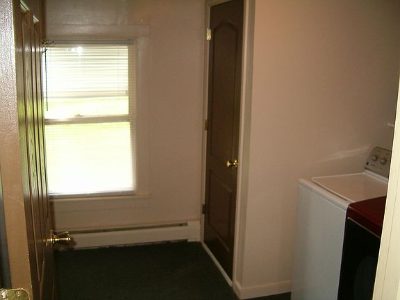 4th image of 63 Delaware Ave