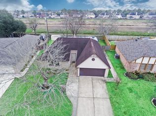 14207 Swanfield Dr, Houston, TX 77083