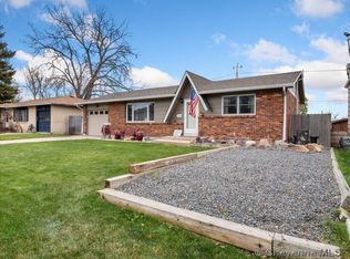 4613 E 14th St, Cheyenne, WY 82001
