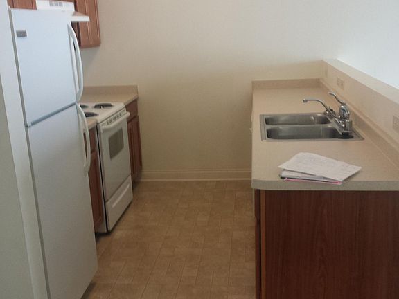 Lots of cabinet space