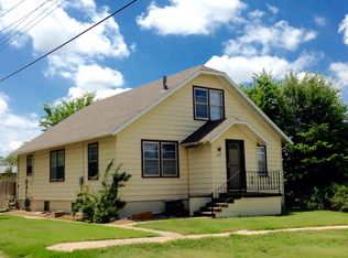 213 E New York St, Smith Center, KS 66967