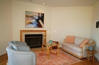3rd image of 2215 Chesapeake Harbour Dr E