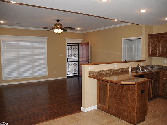 5th image of 1603 W Vine Ave