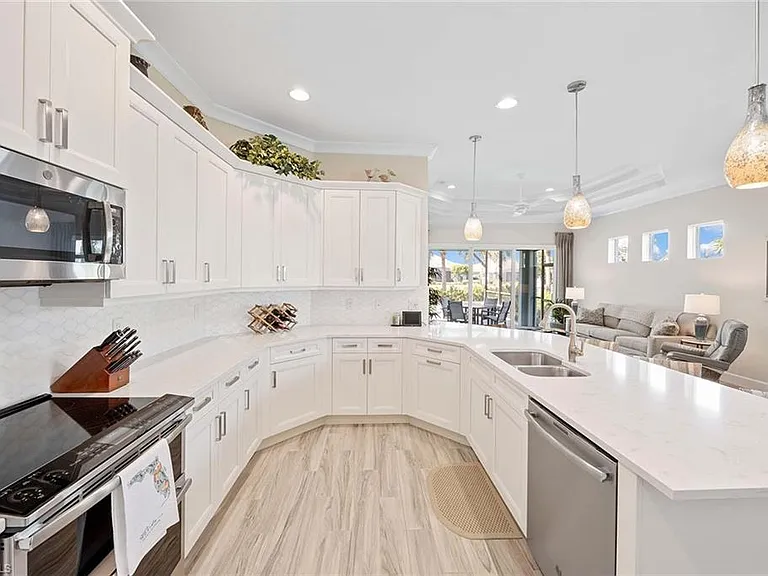 5626 Elbow Ave — Photo 14
