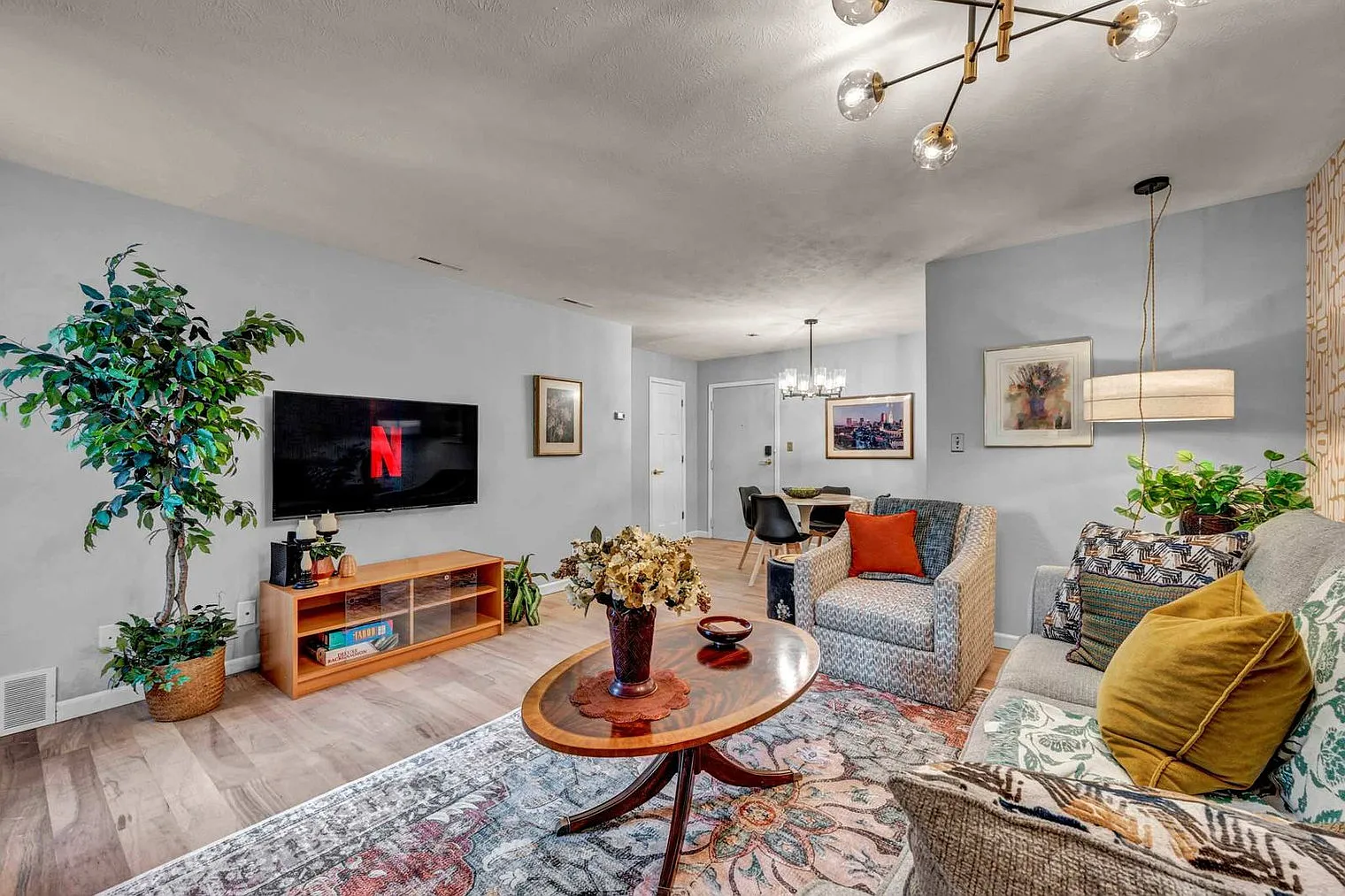 1 bed, 1.0 bath, 602 sqft, $2,212 — Photo 4