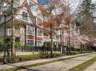 6833 Village Grn #204, Burnaby, BC