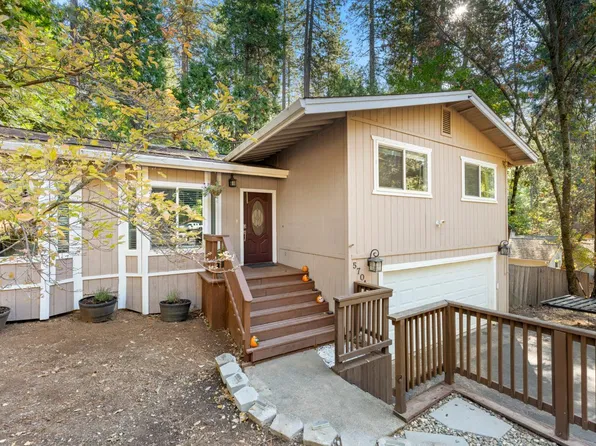 5701 Columbine Way, Pollock Pines, CA 95726
