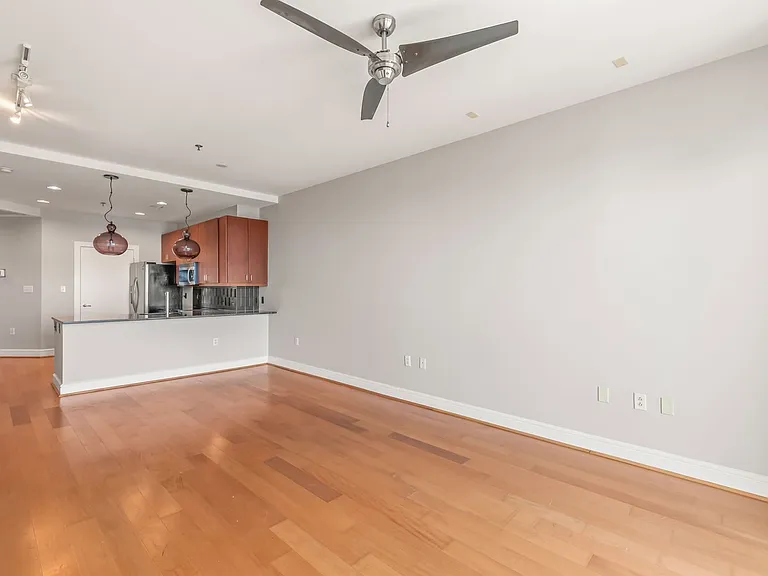 333 W Trade St #2502 — Photo 22