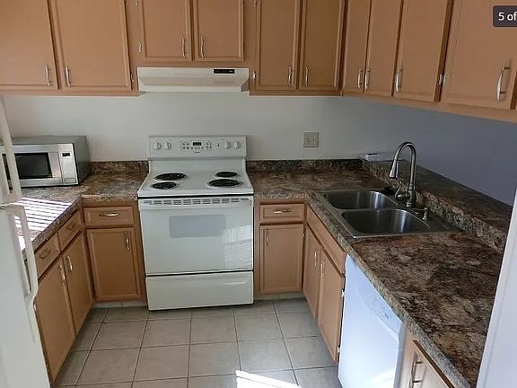 2nd image of 8727 Lake Murray Blvd Unit 9