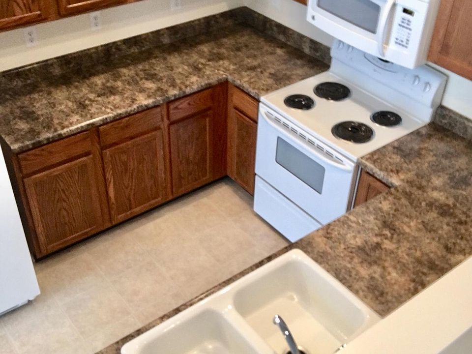1st image of 9766 Green Knoll Dr #24