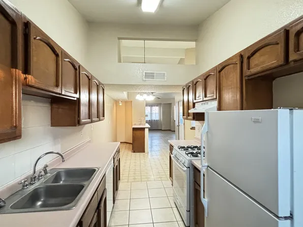 10960 Delafield Dr #A, El Paso, TX 79936