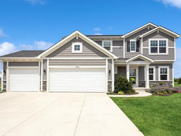 13326 Sky Dr, Dyer, IN 46311