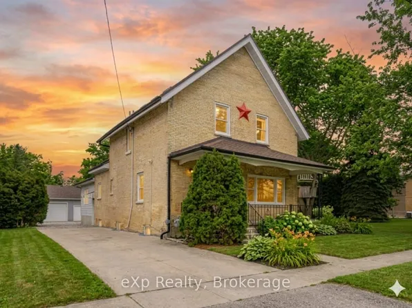 78 Victoria Ave E, South Huron, ON N0M 1M0