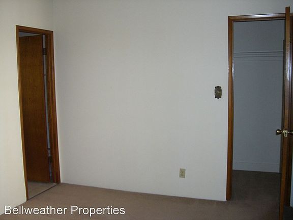 4th image of 1615 E 1st St APT 5