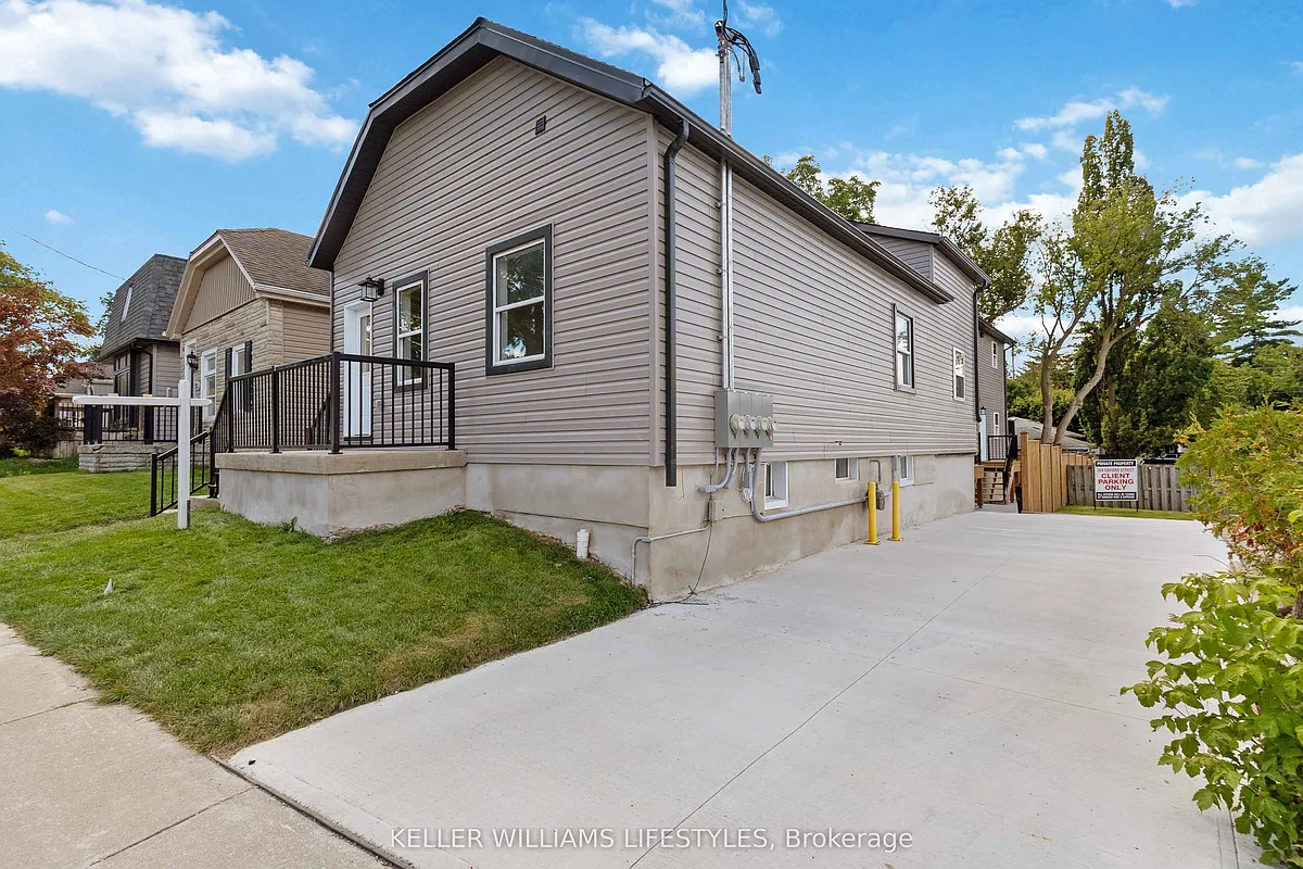 Building Photo - 178 Woodward Ave #C