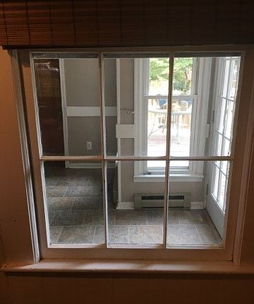 4th image of 911 McCoul St