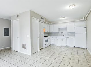 135 Highland Park Ct, Irving, TX 75061