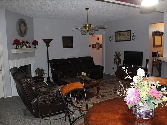 5th image of 1505 Cool Springs Dr