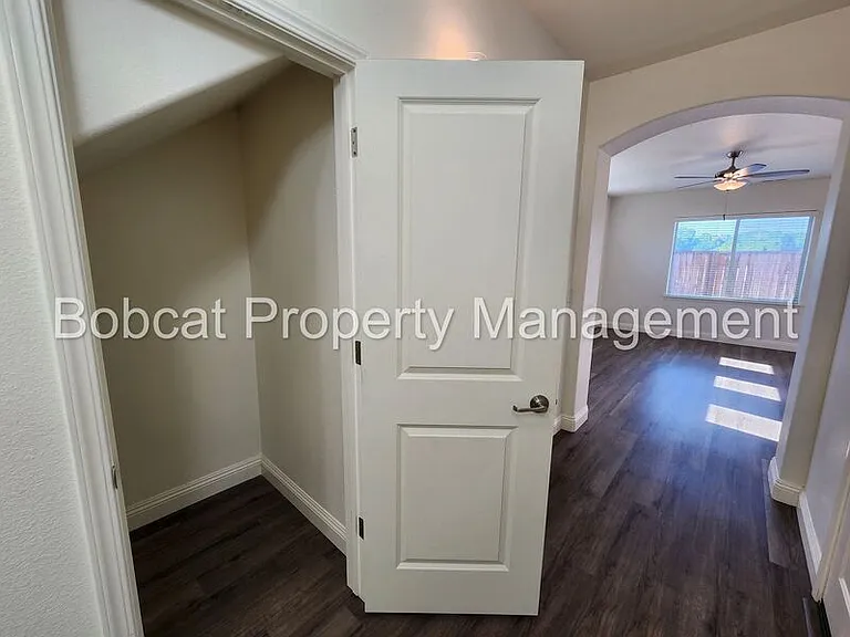 1255 Correlli Ct — Photo 4