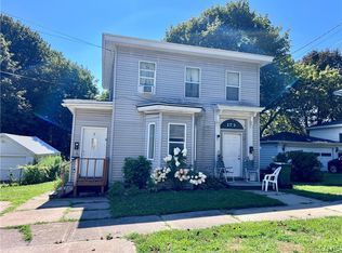 174 Syracuse Ave APT 2, Oswego, NY 13126