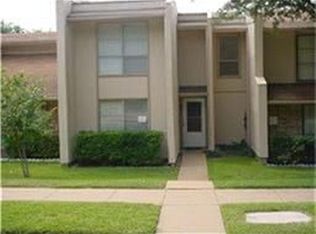 343 Valley Park Dr, Garland, TX 75043