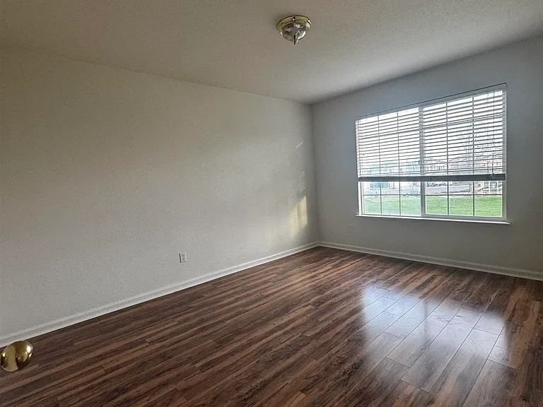 8224 Shay Cir — Photo 28