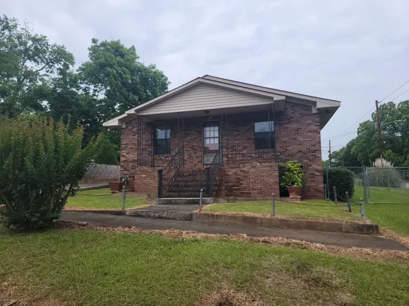 260 E Screven St, Milledgeville, GA 31061