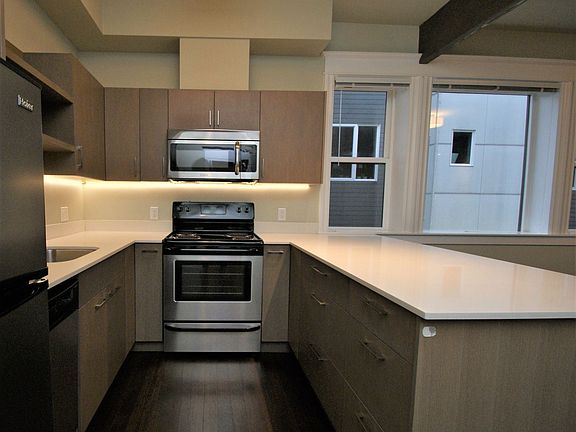 5th image of 1626 13th Ave #10545900