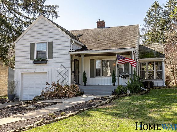 2nd image of 616 Norton Dr