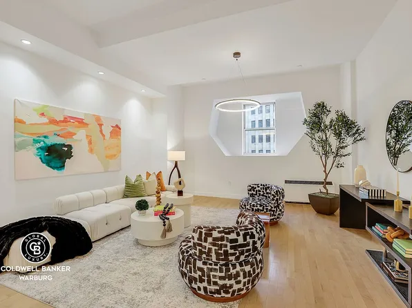 15 Broad St APT 904, New York, NY 10005