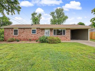 715 N 12th Pl, Rogers, AR 72756