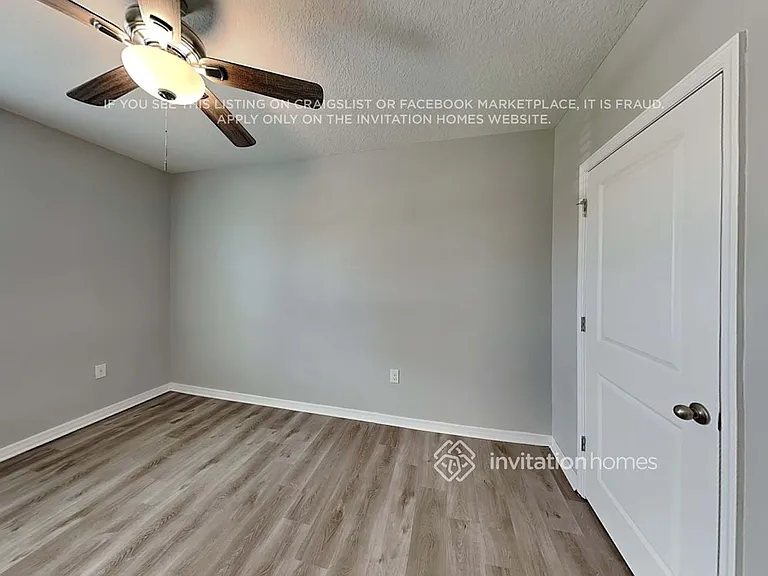 4911 Willow Breeze Way — Photo 11