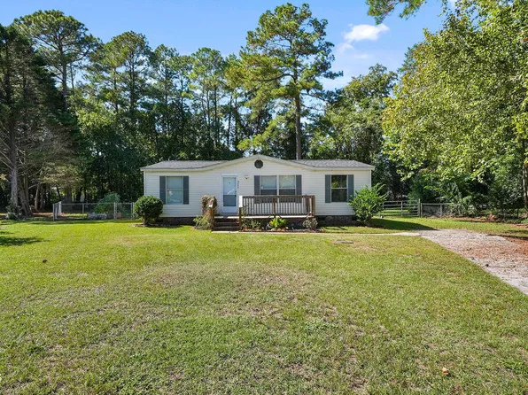 6500 Tennis Dr, Stedman, NC 28391