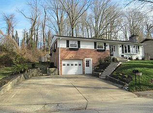 1510 Ravinia Rd, Charleston, WV 25314