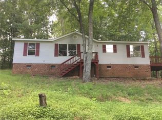 2211 Staleys Farm Rd, Asheboro, NC 27205