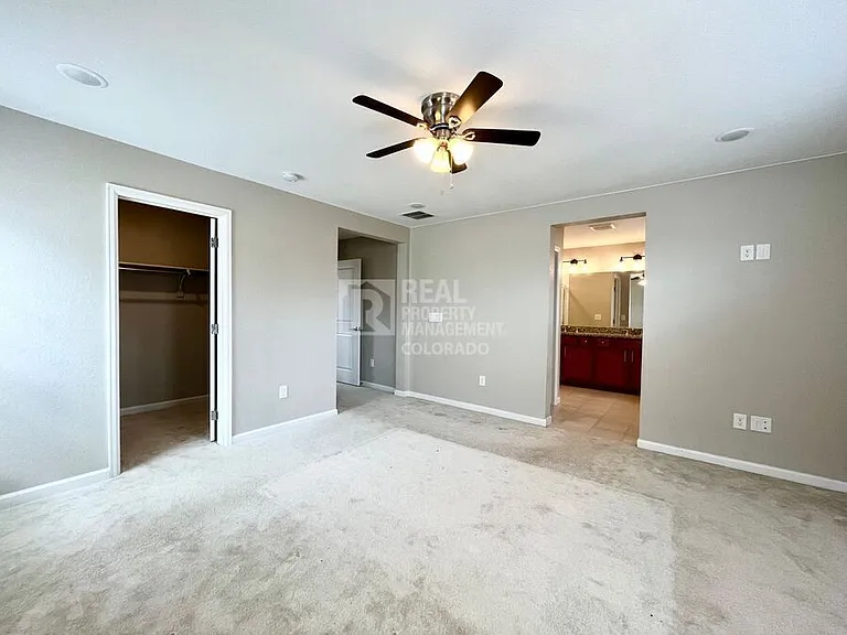 11909 Norfolk Ct — Photo 8
