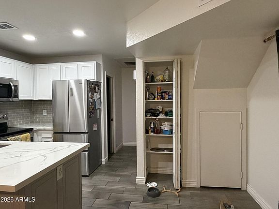2nd image of 625 S Westwood St Unit 135