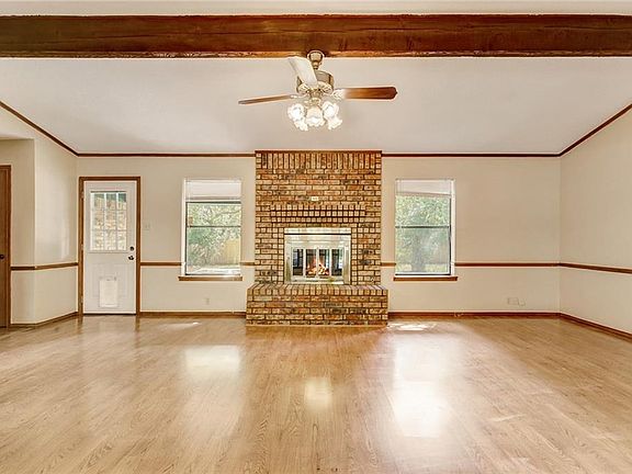 4th image of 402 Westmeadow Dr