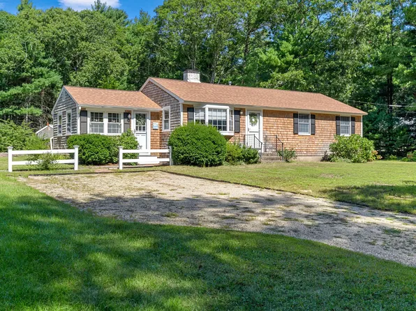 248 Poponessett Rd Road, Cotuit, MA 02635