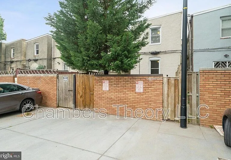 1821 9th St NW — Photo 17