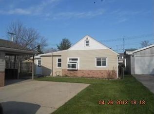 533 Howard Dr, Monroe, MI 48161