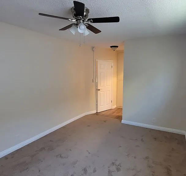 Park Verdugo Apartments — Photo 48