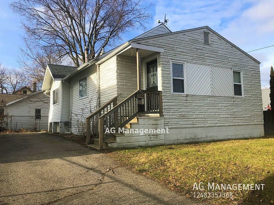 1990 Cass Lake Rd, Keego Harbor, MI 48320 Zillow