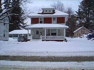 1st image of 21 Greenwood St