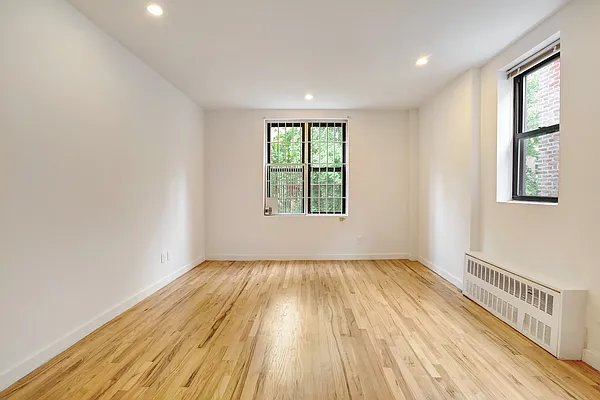 Rented by Algin Management | media 13