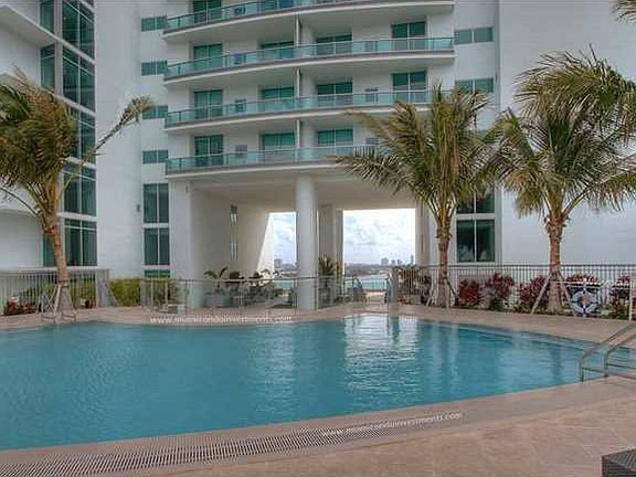 2nd image of 900 Biscayne Blvd APT 5312