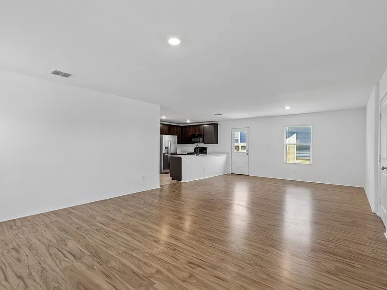 9709 Trusler Rd — Photo 2