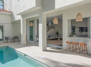 325 22nd Ave NE, Saint Petersburg, FL 33704